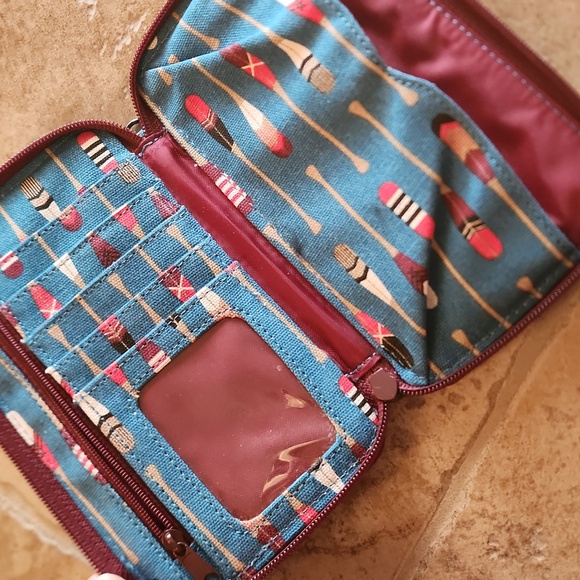 Kavu Blue Paddle Print Wallet And Phone Carrier - Picture 6 of 7